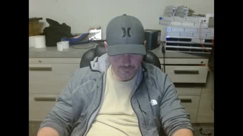 Love2Game online show from April 14, 2026, 11:00 pm