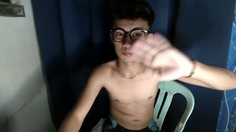 lovetosuckxox online show from February 17, 2025, 5:21 pm