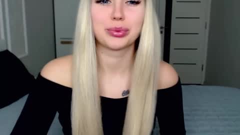 Rosie  online show from January 21, 2025, 11:24 am