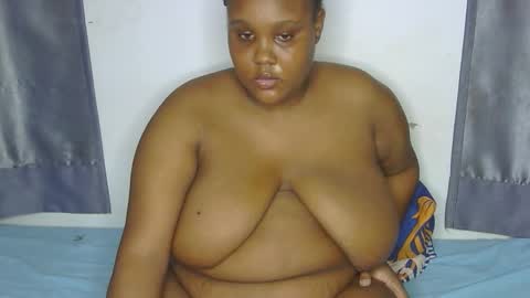 Snapshot of loveytiana chatting on March 14, 2026, 8:25 pm loveytiana online show from March 14, 2026, 8:25 pm