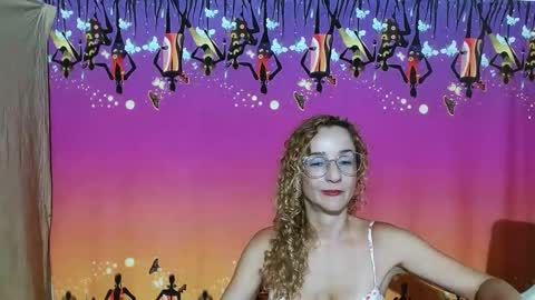 Snapshot of loving__lily chatting on October 25, 2025, 3:36 am loving online show from October 25, 2025, 3:36 am