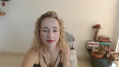 Snapshot of loving__lily chatting on November 29, 2025, 2:42 pm loving online show from November 29, 2025, 2:42 pm