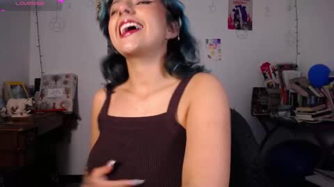 loving_alma online show from March 2, 2026, 5:08 am