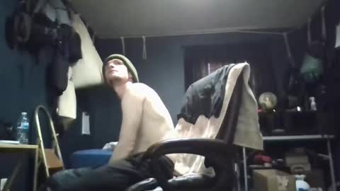 Snapshot of lowcard2389 chatting on March 9, 2025, 3:16 pm lowcard2389 online show from March 9, 2025, 3:16 pm