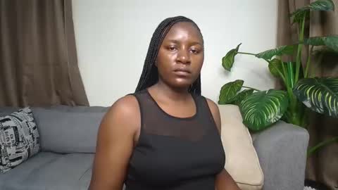 loyalcutie online show from March 17, 2026, 4:06 am