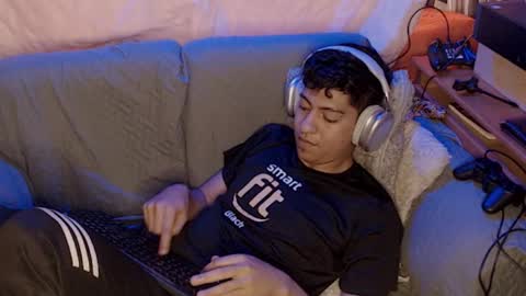 Snapshot of lpysami chatting on October 24, 2025, 11:45 pm lpysami online show from October 24, 2025, 11:45 pm