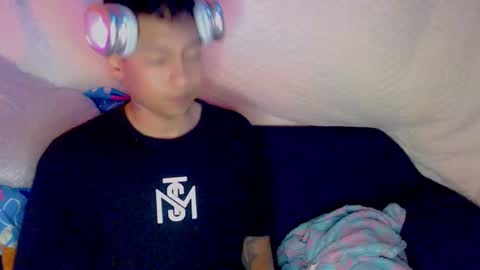 Snapshot of lpysami chatting on October 28, 2025, 10:45 pm lpysami online show from October 28, 2025, 10:45 pm