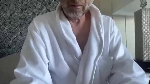 lqi online show from September 12, 2025, 1:00 pm