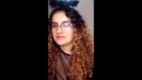 Snapshot of luana_winner chatting on March 18, 2026, 4:15 am luana_winner online show from March 18, 2026, 4:15 am