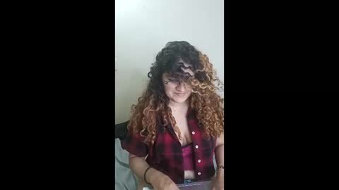 Snapshot of luana_winner chatting on April 18, 2026, 4:38 am luana_winner online show from April 18, 2026, 4:38 am