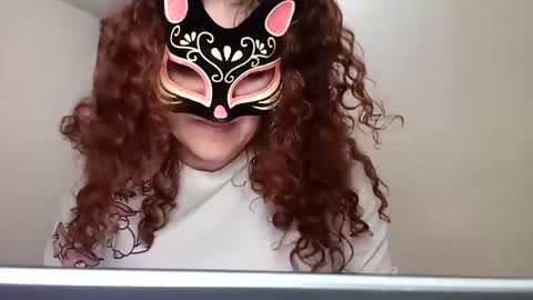 luanapowerful online show from February 23, 2025, 2:07 am