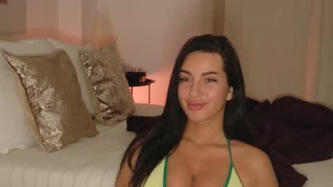 Luana Dess online show from March 27, 2026, 1:55 am
