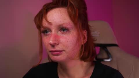 Luba online show from November 9, 2025, 7:01 pm