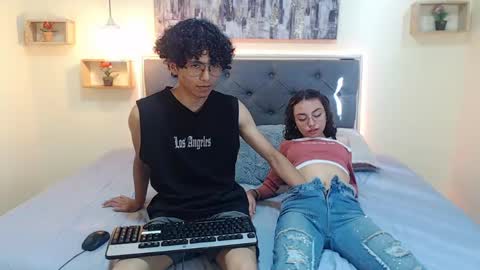 Snapshot of lubli_thodez chatting on April 23, 2026, 1:57 pm lubli_thodez online show from April 23, 2026, 1:57 pm