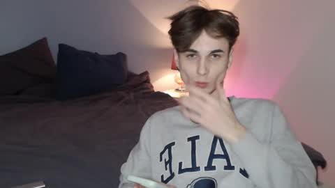 lucacharm online show from January 20, 2025, 9:22 pm