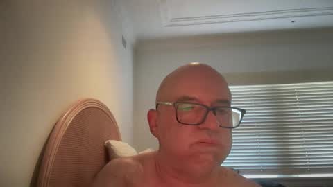 Snapshot of lucas10004 chatting on January 23, 2025, 10:33 pm lucas10004 online show from January 23, 2025, 10:33 pm