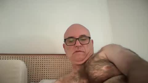 Snapshot of lucas10004 chatting on November 25, 2025, 2:00 am lucas10004 online show from November 25, 2025, 2:00 am