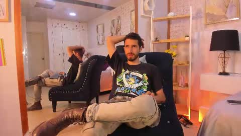 Lucas online show from July 31, 2026, 2:22 am