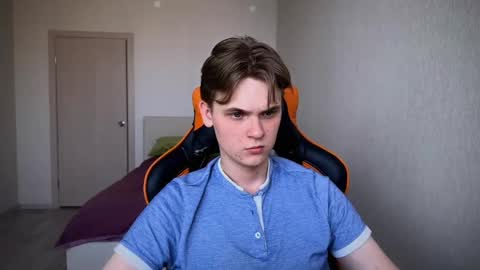 Lucas Gill online show from March 7, 2025, 6:24 am