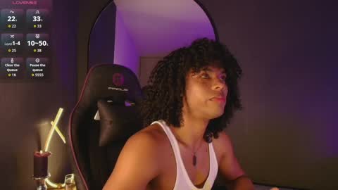 Snapshot of lucas_eevans07 chatting on May 19, 2026, 4:02 pm online show from May 19, 2026, 4:02 pm