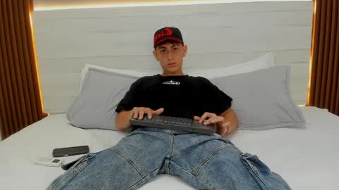Lucas online show from June 5, 2026, 3:57 am