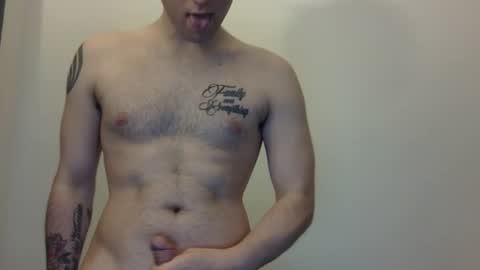 lucasbacon13 online show from February 19, 2025, 12:25 am