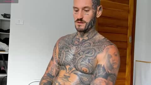 lucasexclusive online show from September 25, 2025, 8:40 am