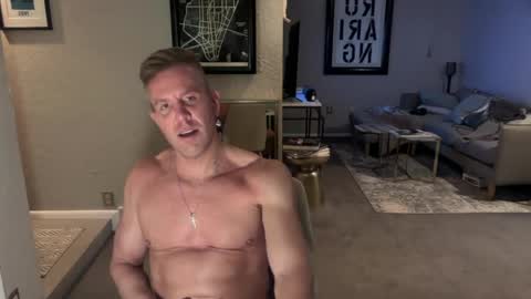 Snapshot of lucasjake chatting on May 3, 2026, 5:57 am Lucas Jake online show from May 3, 2026, 5:57 am