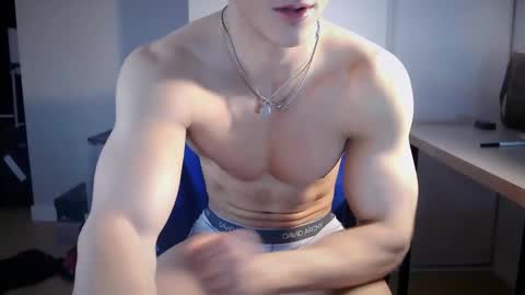 Snapshot of lucaskodak chatting on March 25, 2026, 6:41 am LucasKodak online show from March 25, 2026, 6:41 am