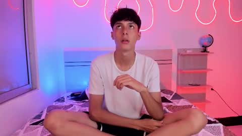 Luccas Ferreira online show from October 25, 2025, 7:08 pm