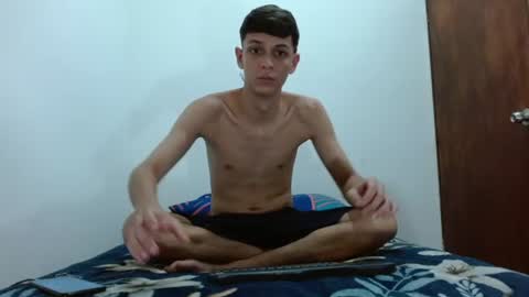 Snapshot of luchocole chatting on June 25, 2026, 12:43 am LUCHO HOT online show from June 25, 2026, 12:43 am