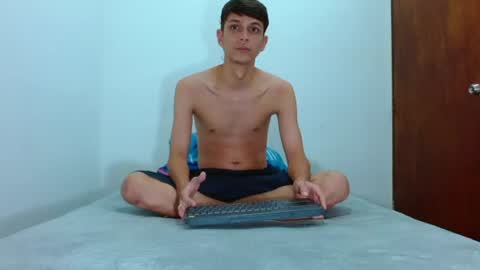 Snapshot of luchocole chatting on July 21, 2026, 1:19 am LUCHO HOT online show from July 21, 2026, 1:19 am