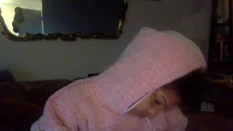 TheDevilsWife online show from March 17, 2026, 11:52 pm