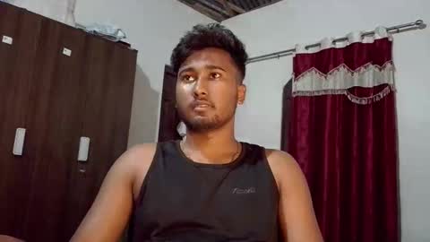 luci_ri online show from April 7, 2026, 8:04 am