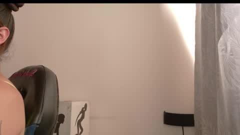 Snapshot of lucia_evans21 chatting on April 13, 2026, 8:47 pm lucia_evans21 online show from April 13, 2026, 8:47 pm