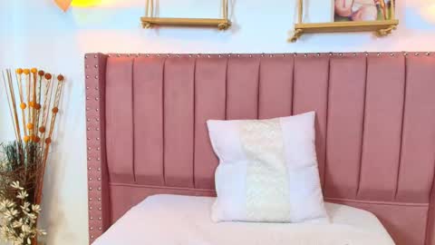 lucia_sweeet online show from November 21, 2025, 6:17 pm