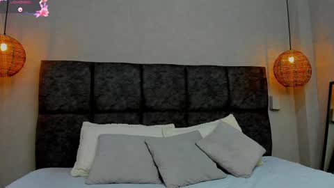 Snapshot of lucia_watson_ chatting on September 11, 2025, 12:05 pm LUCIA online show from September 11, 2025, 12:05 pm