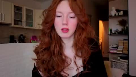 Lucia online show from June 26, 2026, 6:23 pm