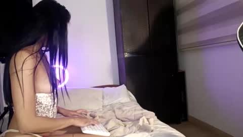 Snapshot of luciamoretti1 chatting on October 26, 2025, 4:40 am luciamoretti1 online show from October 26, 2025, 4:40 am