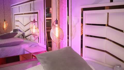 Snapshot of luciana_agudelo chatting on April 26, 2026, 7:33 pm luciana_agudelo online show from April 26, 2026, 7:33 pm