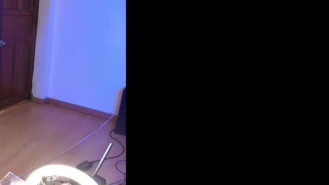 Snapshot of luciana_hunters chatting on March 10, 2025, 12:04 pm luciana_hunters online show from March 10, 2025, 12:04 pm