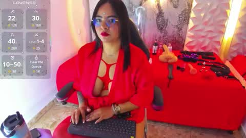 luciana_ramirez__ online show from October 10, 2025, 10:42 pm