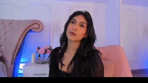 Luciana online show from April 15, 2026, 8:42 pm