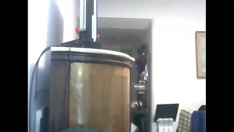 Luciano online show from October 5, 2025, 1:04 am