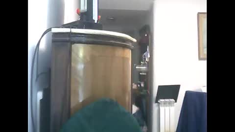 Luciano online show from October 7, 2025, 1:47 am