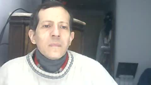 Snapshot of lucianoaxel chatting on June 23, 2026, 7:12 pm Luciano online show from June 23, 2026, 7:12 pm