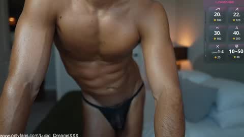 Lucid Lu online show from September 30, 2025, 10:37 pm