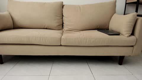 Lucie online show from January 31, 2025, 9:05 pm