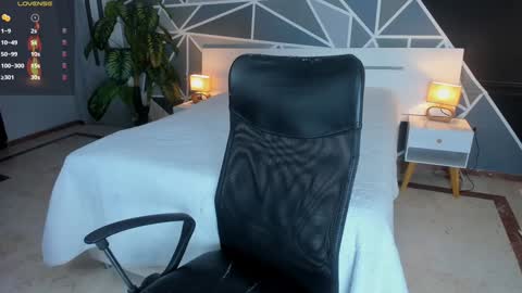 Lucy  online show from December 10, 2024, 11:54 am