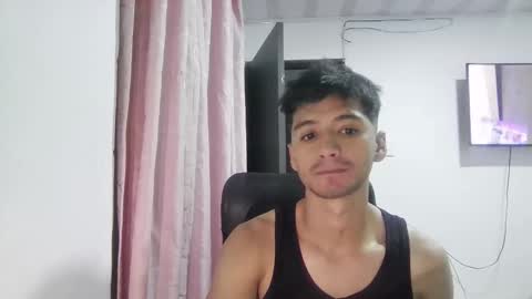 Snapshot of lucifferr_ chatting on February 3, 2026, 5:38 am leonel online show from February 3, 2026, 5:38 am